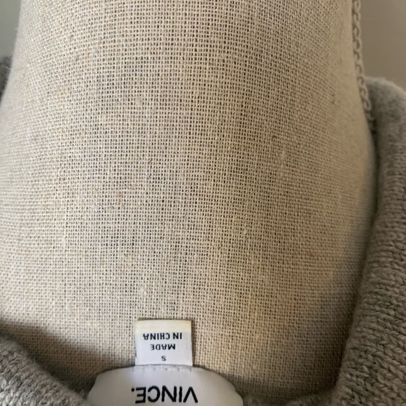 VINCE side zip cowl neck gray sweater size S - Picture 10 of 11